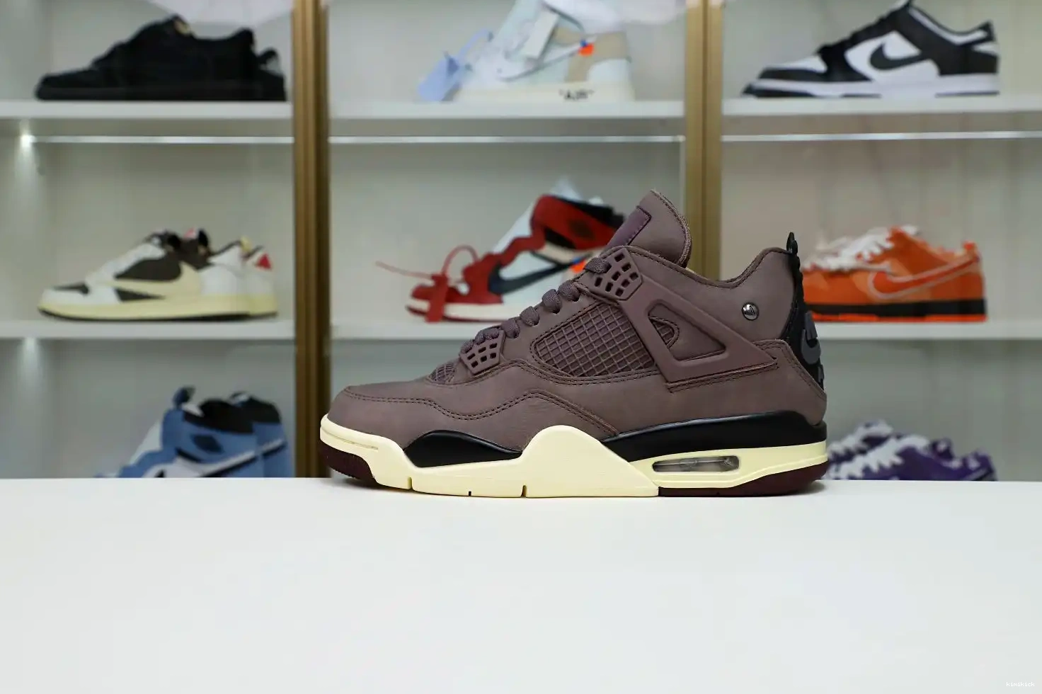4 Kimikick AIR JORDAN AM 0622